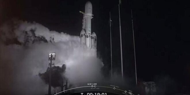 Uzay Haber Bilim NASA & ESA Uzay  Uzay SpaceX Falcon Heavy 
